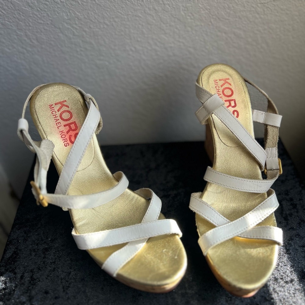 Michael Kors White Gold Wedge Sandals
ALL WHITE PARTY SUMMER WEAR - Picture 12 of 12